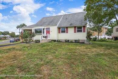 345 Middle Rd, Hazlet, NJ 07730 - photo 3