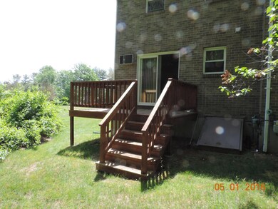 62 Fieldstone Dr, Londonderry, NH 03053 - photo 3