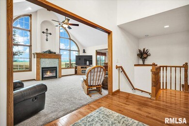 26773 N Copperas Creek Rd, Canton, IL 61520 - photo 7