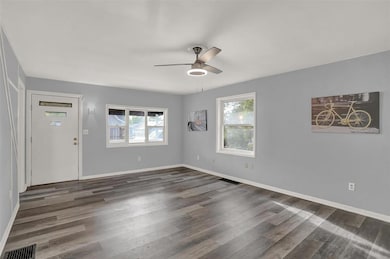 42 N Gladstone Ave, Columbus, IN 47201 - photo 6