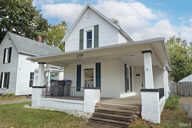 1214 Locust St, Elkhart, IN 46514 - photo 4