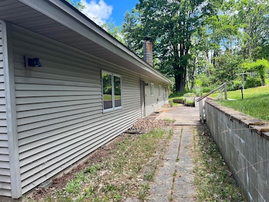 BACK SIDEWALK