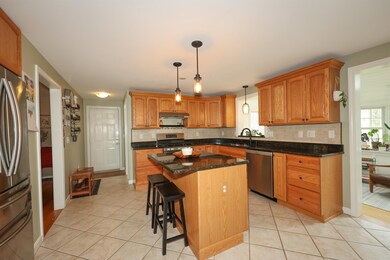 22 Tamarack Ln, Amherst, NH 03031 - photo 6