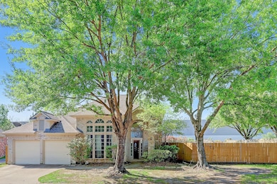 8402 Stone Village Ln, Houston, TX 77040 - photo 2