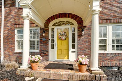 Cheerful grand entry with new storm door