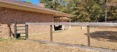 14377 Laramie Trail, Montgomery, TX 77316 - photo 2