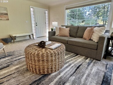 559 S 42nd St, Springfield, OR 97478 - photo 7