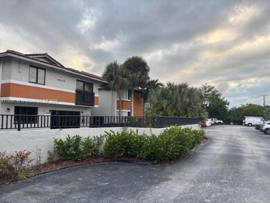 10592 Royal Palm Blvd unit 10592, Coral Springs, FL 33065 - photo 2