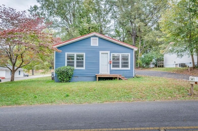 42 Bishop St, Inman, SC 29349 - photo 3