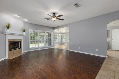 225 Hunters Glen Dr, Lufkin, TX 75904 - photo 6