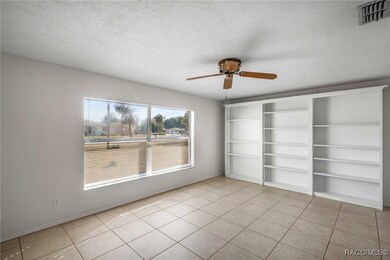 9526 E Village Green Cir, Inverness, FL 34450 - photo 4