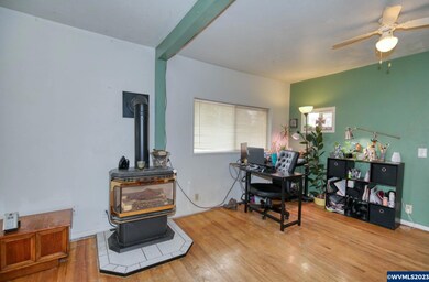 324 SW Jefferson St, Sheridan, OR 97378 - photo 6