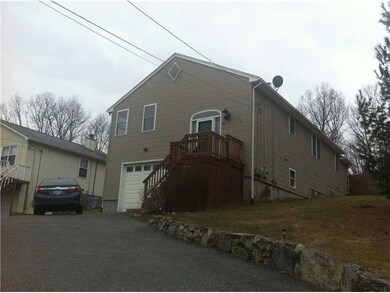 20 Oakdale St, Smithfield, RI 02917 - photo 2