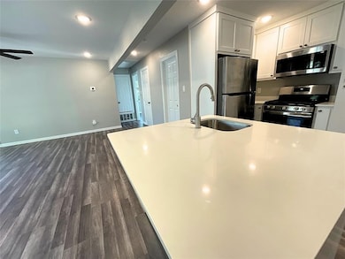 1801 Lawther Dr, River Oaks, TX 76114 - photo 5