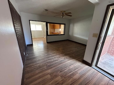 608 W Churchill Ave, Electra, TX 76360 - photo 5