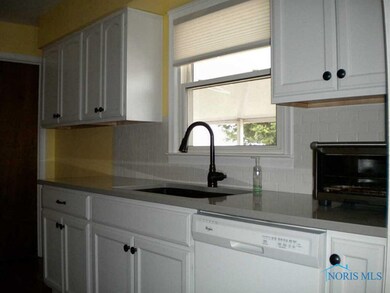 4623 Monac Dr, Toledo, OH 43623 - photo 5