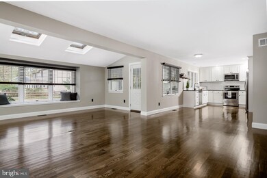 4 Haymarket Ct, Medford, NJ 08055 - photo 5