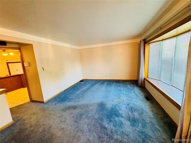 25227 Marilyn Ave, Warren, MI 48089 - photo 7