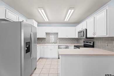 105 Oak St, Bullard, TX 75757 - photo 6