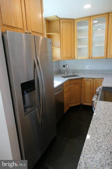 3359 S Wakefield St unit B1, Arlington, VA 22206 - photo 3