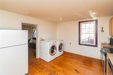 147 Broadway unit 9W, Port Ewen, NY 12466 - photo 7