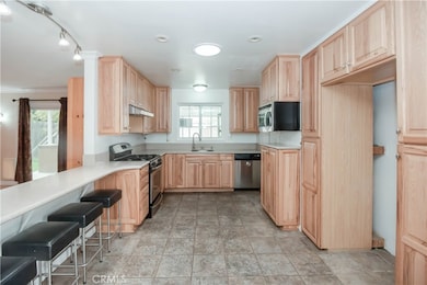 10361 Ponder St, Cypress, CA 90630 - photo 2