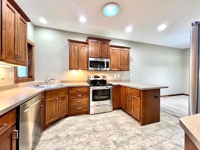 922 Briarwood Dr, Red Wing, MN 55066 - photo 5