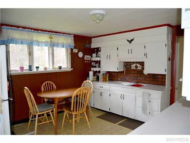 Kitchen Kitchen in 36 Ellicott Street