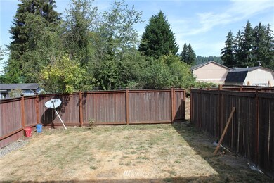 207 Kansas St SW unit A-B, Orting, WA 98360 - photo 6