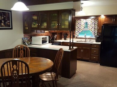 2417 N Main St, Craigville, IN 46731 - photo 5