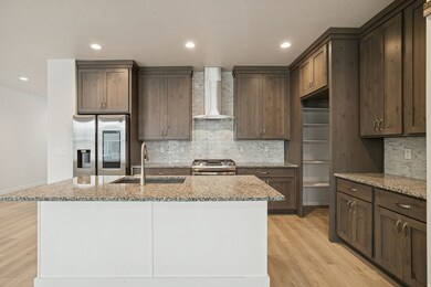 895 Dunes Dr, Syracuse, UT 84075 - photo 5