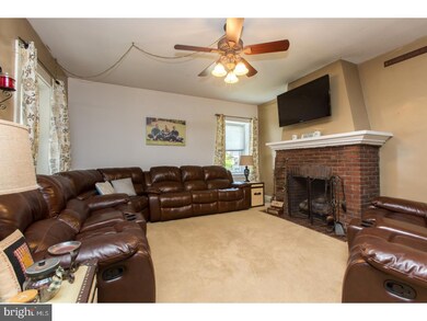 1304 Amosland Rd, Prospect Park, PA 19076 - photo 6