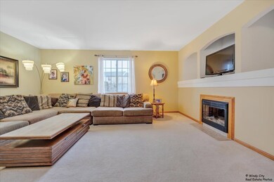 464 Evergreen Cir unit 6026, Gilberts, IL 60136 - photo 5