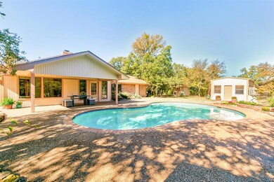 10802 Mineral Wells Hwy, Weatherford, TX 76088 - photo 3