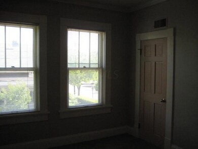 242 Reinhard Ave, Columbus, OH 43206 - photo 5