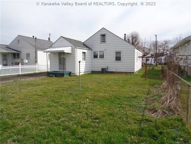 417 17th St, Dunbar, WV 25064 - photo 5