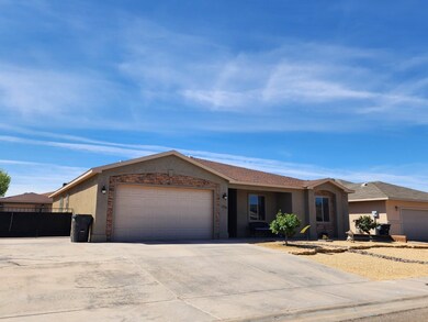 1034 Pajarito Dr, Alamogordo, NM 88310 - photo 2