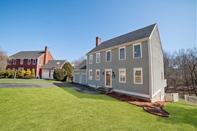 22 Eseks Cir, South Grafton, MA 01560 - photo 4