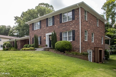 Front Right Exterior