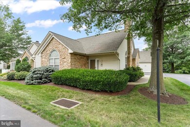 141 Farrington Ln, Souderton, PA 18964 - photo 2