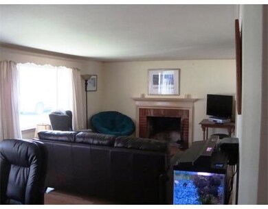 65 Marion Rd, Scituate, MA 02066 - photo 4