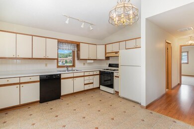 2702 Morningside Dr, Crown Point, IN 46307 - photo 5