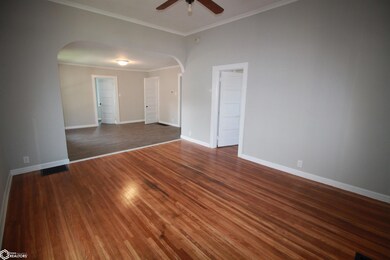 102 E Sheridan Ave, Shenandoah, IA 51601 - photo 7