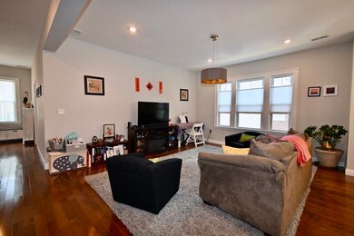 28 Schuyler St unit 2, Dorchester, MA 02121 - photo 4