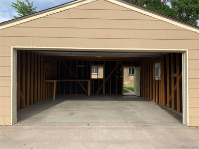 2245 Iola St, Aurora, CO 80010 - photo 2