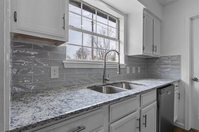 New backsplash and granite