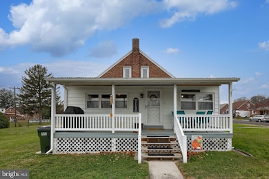 2000 Filbert St, York, PA 17404 - photo 2