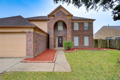 3907 Spring Circle Dr E, Pearland, TX 77584 - photo 2