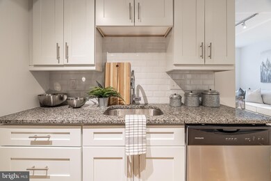 226 Church St unit 316, Philadelphia, PA 19106 - photo 5