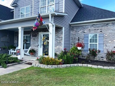 4217 Barrington Dr, Greenville, NC 27834 - photo 2